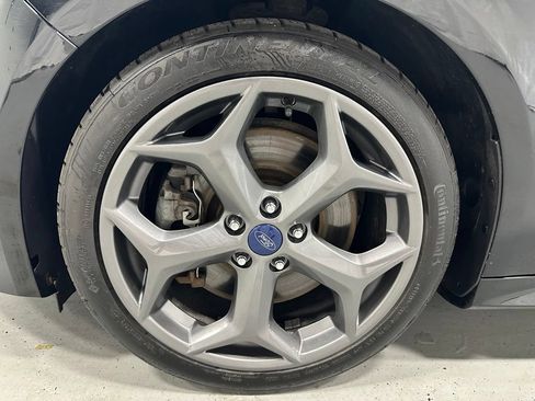 Used 2018 Ford Focus ST FWD image 56