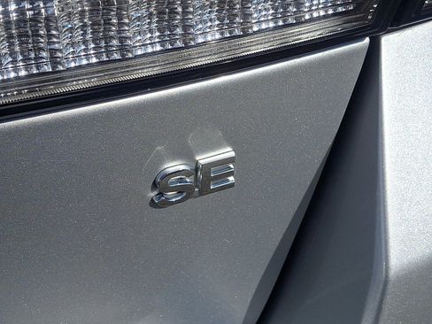 Used 2024 Mitsubishi Outlander Sport SE AWD/4WD image 4