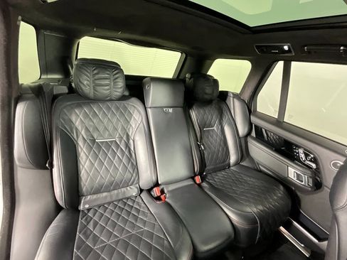 Used 2023 Lincoln Nautilus Standard image 10