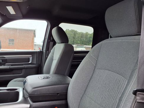 Used 2023 RAM 1500 Classic Warlock image 32