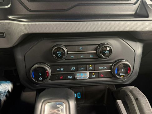Used 2022 Ford Bronco Big Bend AWD/4WD image 75