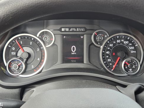 New 2027 RAM 3500 Tradesman w/ Chrome Appearance Group A AWD/4WD image 13