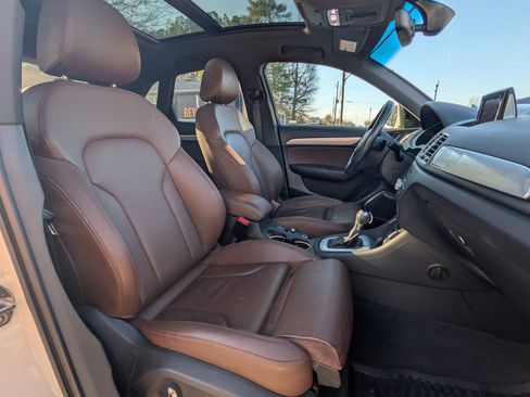 Used 2018 Audi Q3 2.0T Premium Plus w/ Premium Plus Package image 49