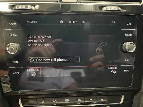 Used 2020 Volkswagen GTI SE FWD image 28