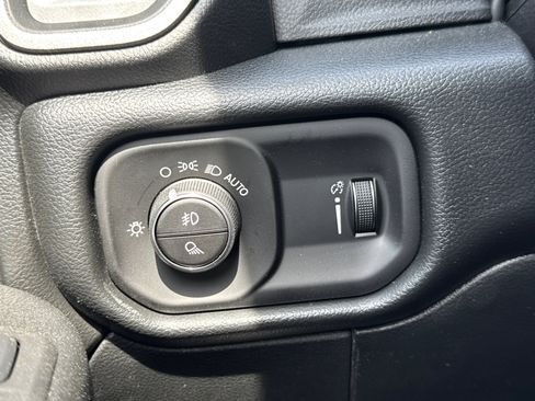 New 2026 RAM 2500 Tradesman AWD/4WD image 33