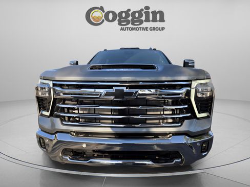 New 2026 Chevrolet Silverado 3500 LTZ w/ LTZ Plus Package image 5