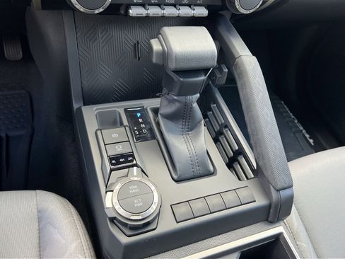 New 2025 Toyota Tacoma SR5 image 17