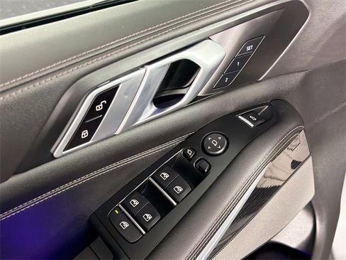 Used 2024 BMW X5 xDrive40i image 17