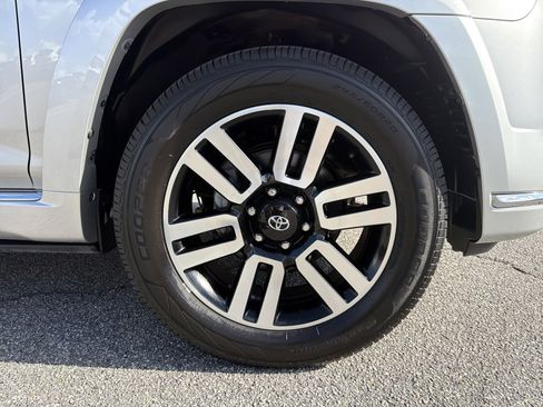 Certified 2022 Toyota 4Runner Limited image 25