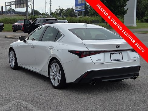 Used 2024 Lexus IS 300 w/ Comfort Package RWD image 4