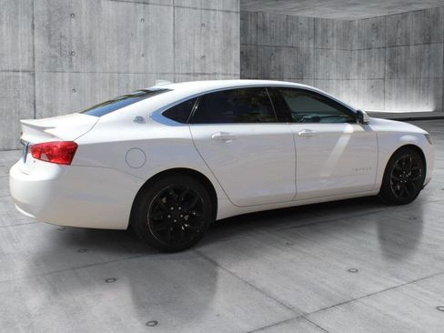 Used 2019 Chevrolet Impala LT w/ Sunroof and Spoiler Package FWD image 8