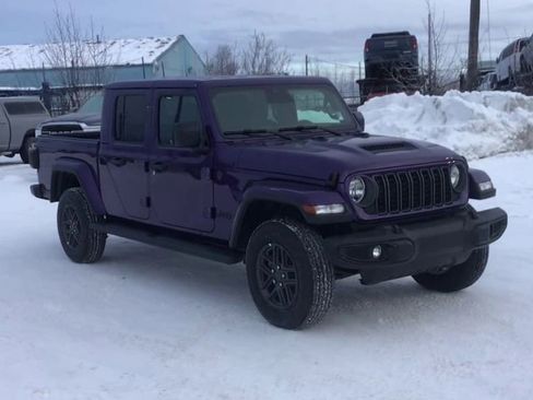 New 2026 Jeep Gladiator Sport image 2