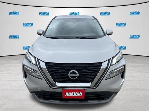 Used 2023 Nissan Rogue SV AWD/4WD image 2