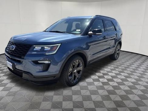 Used 2018 Ford Explorer Sport w/ Equipment Group 401A AWD/4WD image 13