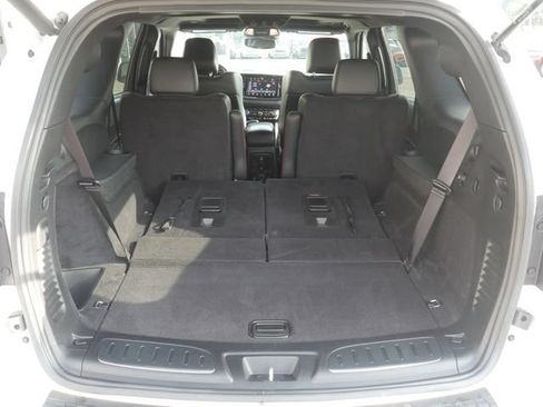 Used 2024 Dodge Durango R/T AWD/4WD image 13