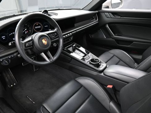 Certified 2023 Porsche 911 Targa 4 GTS AWD/4WD image 4