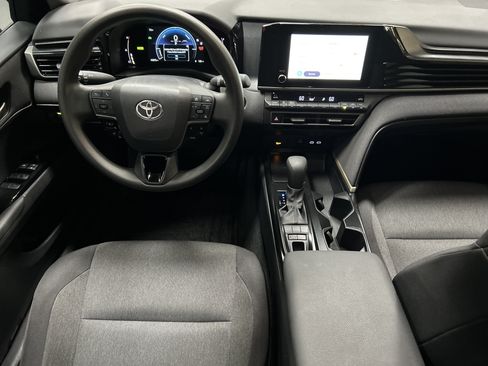 Certified 2025 Toyota Camry LE FWD image 29