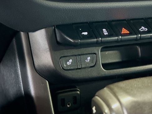 Used 2021 Chevrolet Colorado Z71 image 19
