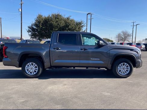 Used 2024 Toyota Tundra SR5 AWD/4WD image 8