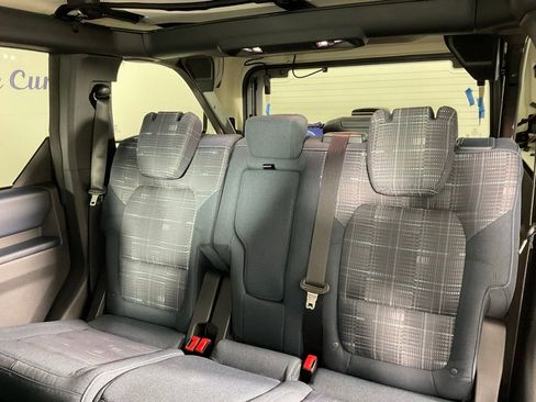 New 2026 Ford Bronco Heritage Edition AWD/4WD image 16