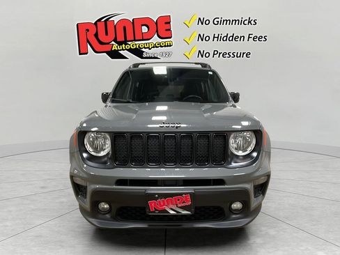 Used 2022 Jeep Renegade Altitude w/ Convenience Group AWD/4WD image 8