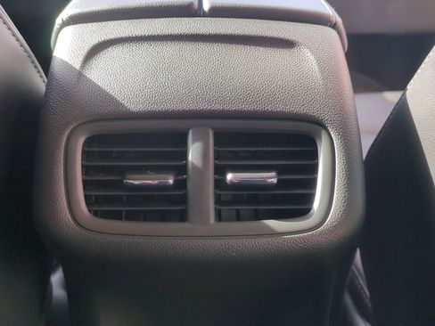 Certified 2025 Buick Envision Preferred image 28