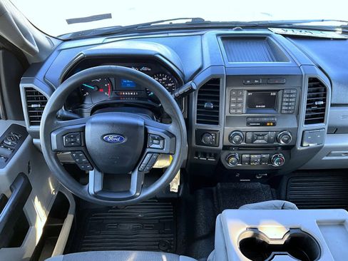 Used 2017 Ford F550 4x4 Crew Cab Super Duty image 14