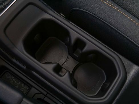 New 2024 Jeep Gladiator Sport image 15