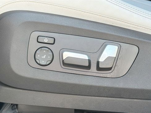 Certified 2024 BMW X5 sDrive40i w/ Premium Package image 26