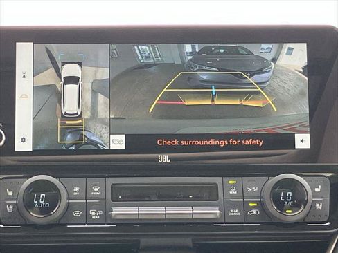 Certified 2025 Toyota Grand Highlander AWD Hybrid image 14