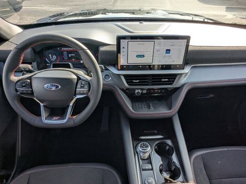 New 2025 Ford Explorer ST image 16