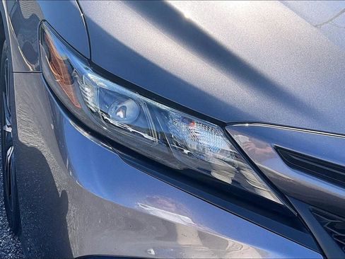 Used 2023 Toyota Camry SE image 30