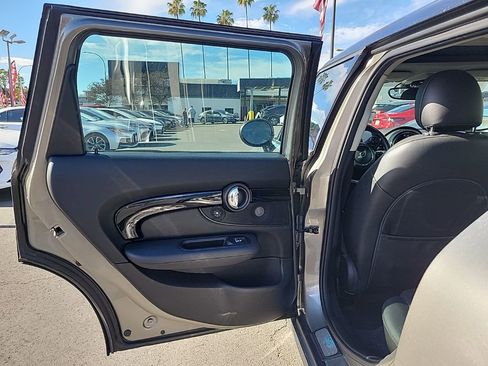 Used 2016 MINI Cooper Clubman Clubman image 10