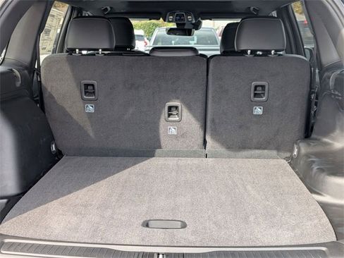 New 2025 Jeep Grand Cherokee Altitude image 30