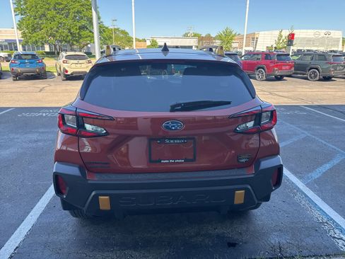 Used 2025 Subaru Crosstrek 2.5i Wilderness AWD/4WD image 13
