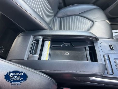 Used 2021 Toyota Highlander XSE image 40