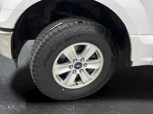 Used 2017 Ford F150 XLT image 30