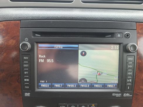 Used 2012 Chevrolet Avalanche LTZ image 14