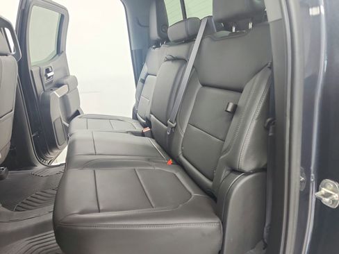 Used 2022 Chevrolet Silverado 1500 LT Trail Boss w/ Convenience Package II AWD/4WD image 31