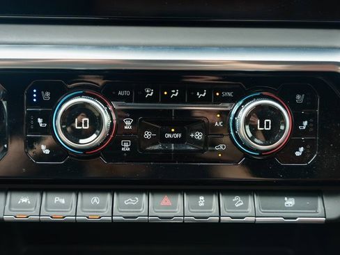 Used 2023 GMC Sierra 1500 Denali Ultimate image 22