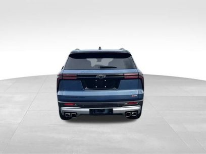 Used 2024 Chevrolet Traverse Z71 w/ LPO, Floor Liner Package