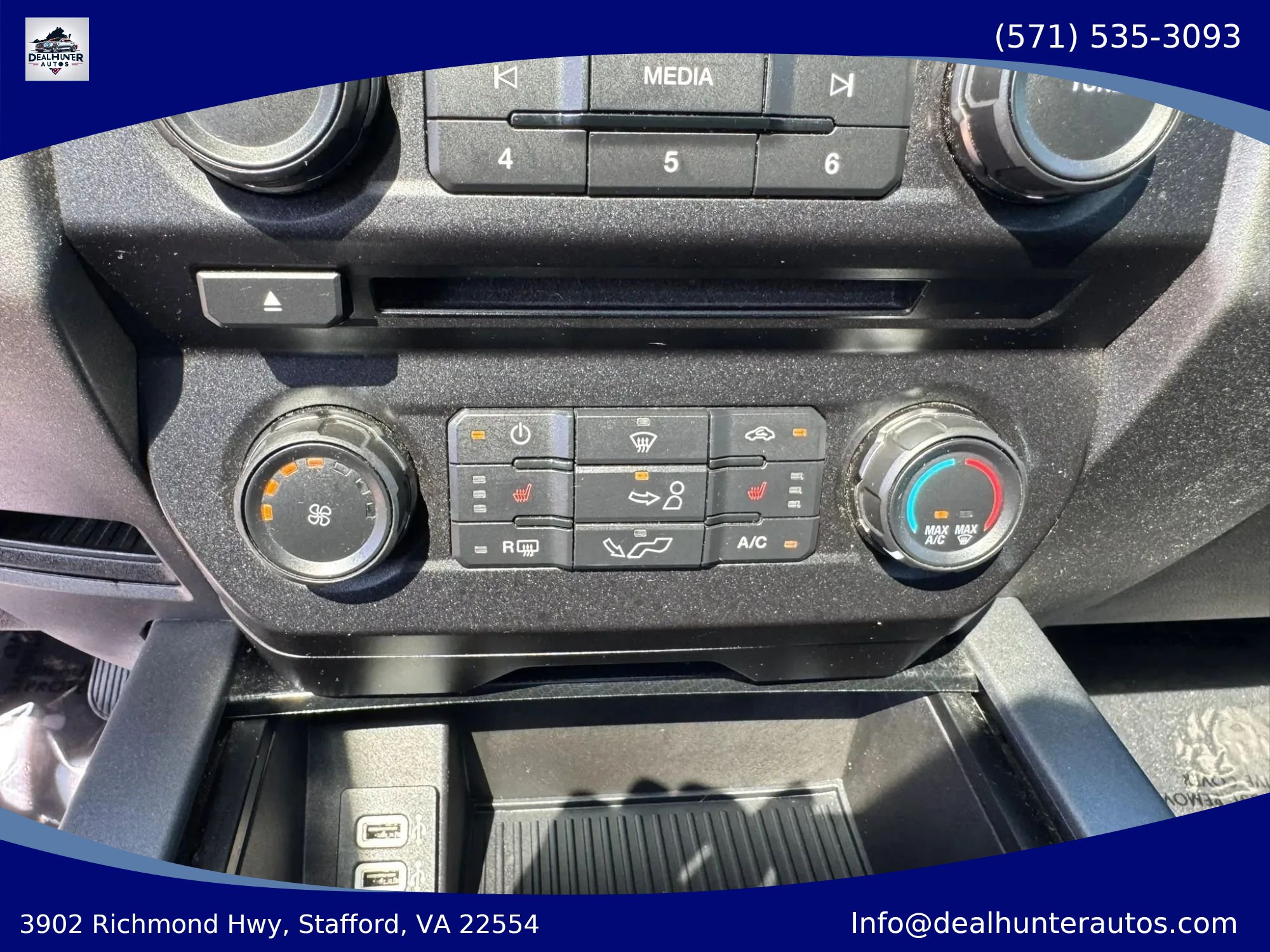 Used 2018 Ford F150 Raptor w/ Equipment Group 801A Mid AWD/4WD image 36