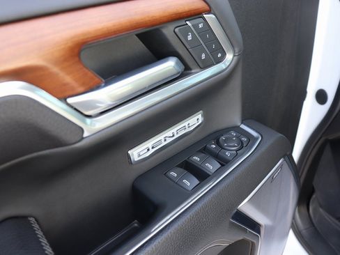 Used 2023 GMC Sierra 1500 Denali image 29