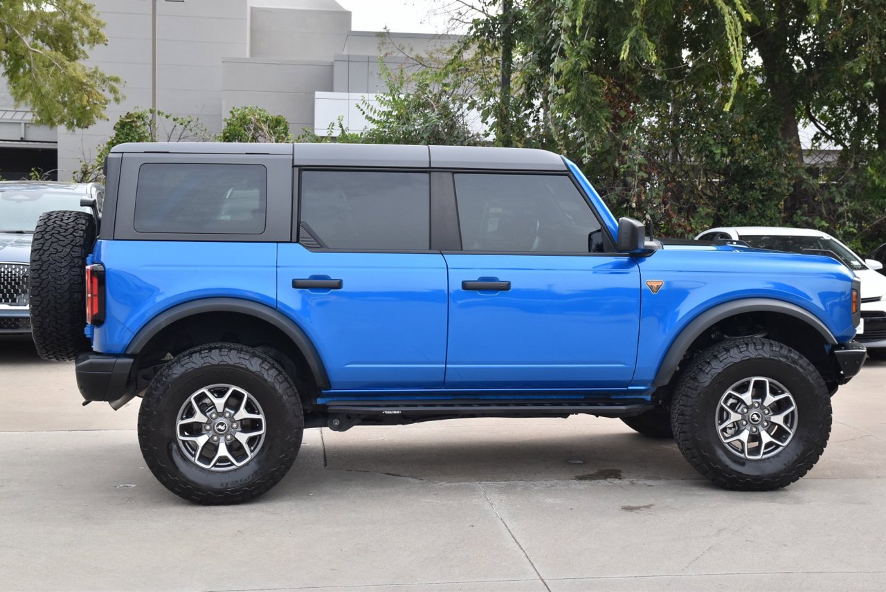 Used 2025 Ford Bronco Badlands AWD/4WD image 6