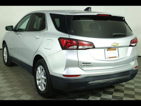 Used 2022 Chevrolet Equinox LT FWD image 15