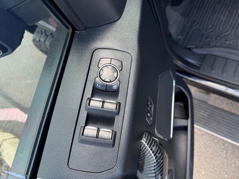Used 2020 Ford F150 Lariat w/ Equipment Group 502A Luxury AWD/4WD image 13