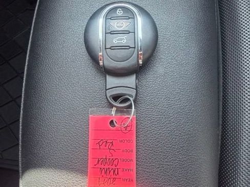 Used 2024 MINI Cooper S FWD image 28