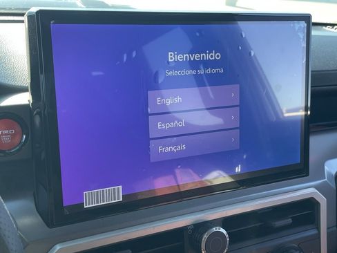 Used 2024 Toyota Tacoma TRD Sport w/ TRD Sport Upgrade Package image 5