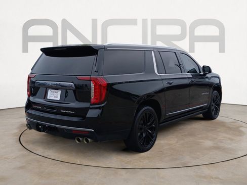 Used 2023 GMC Yukon XL Denali Ultimate AWD/4WD image 10