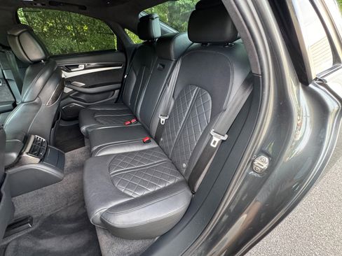 Used 2014 Audi S8 AWD/4WD image 57